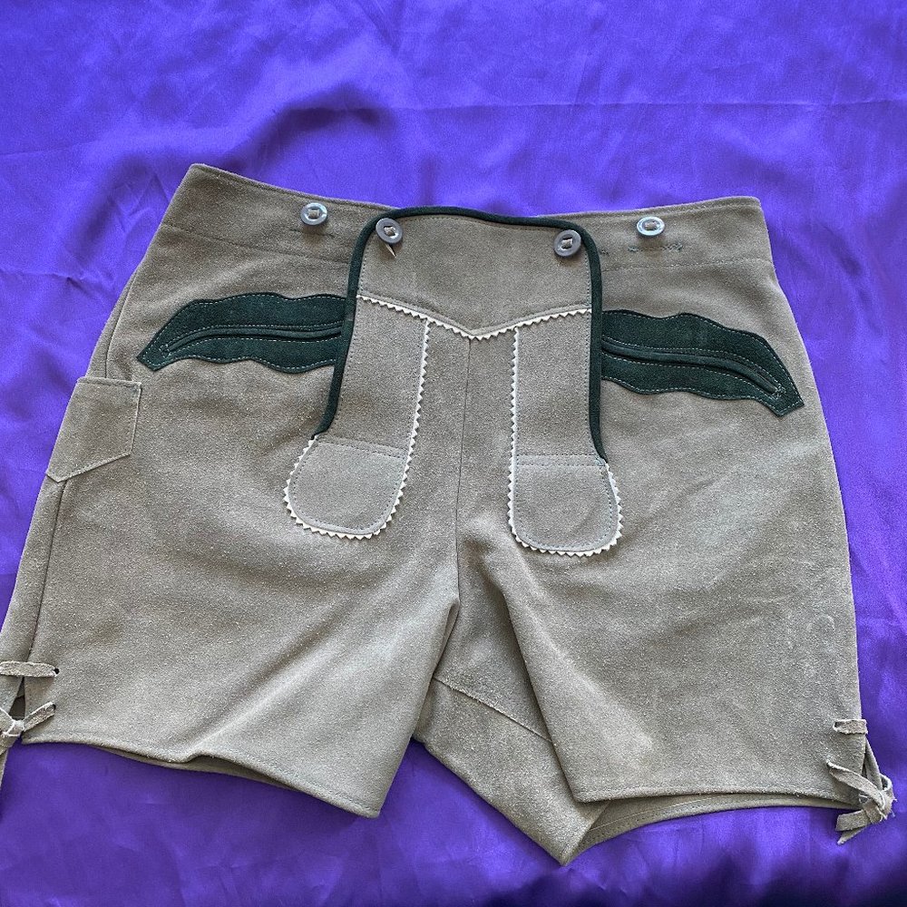 NWOT 📌 Licht Plain Gray Cow Lederhosen